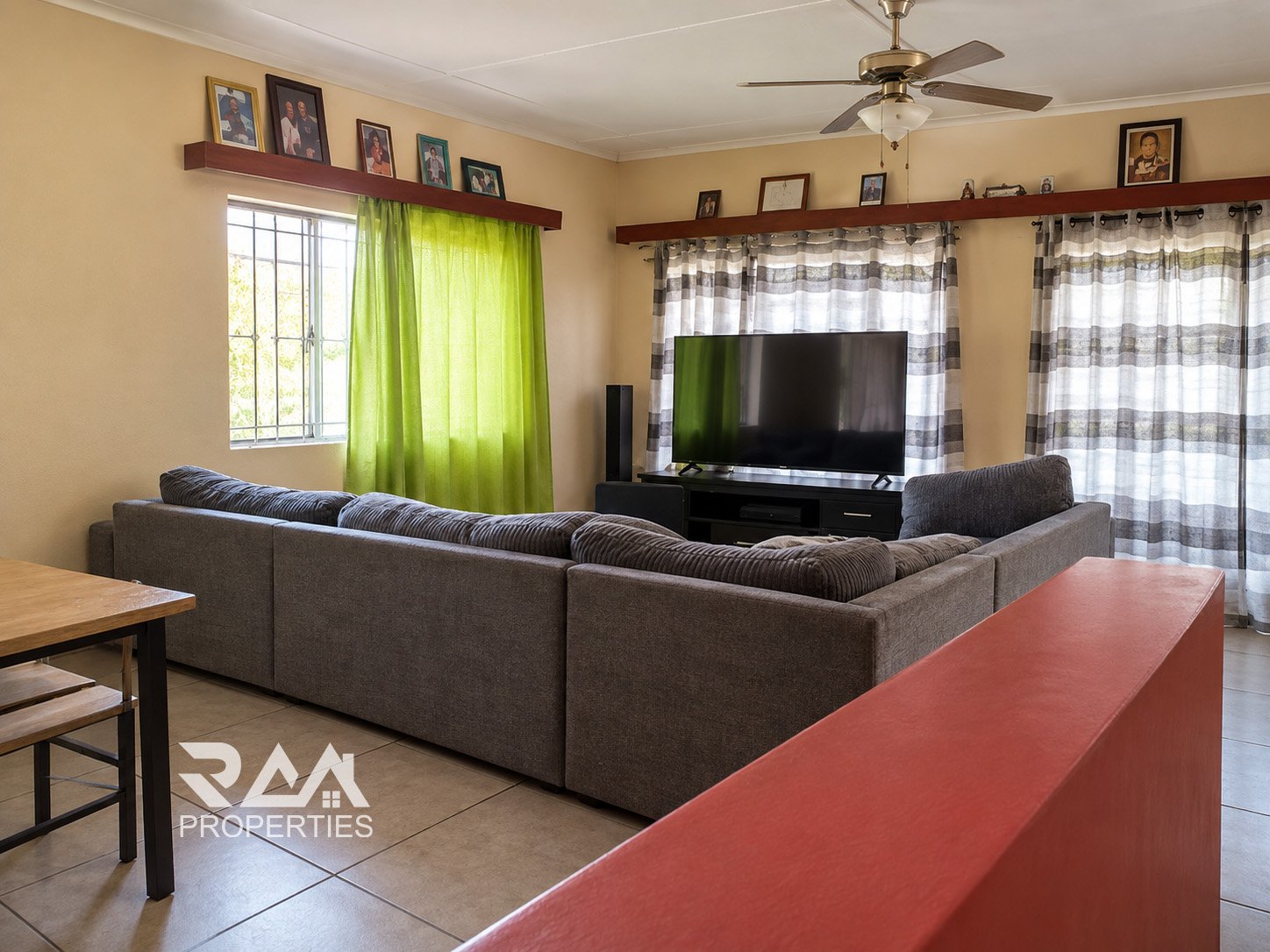 Spacious 4-Bedroom Family Home in Rehoboth