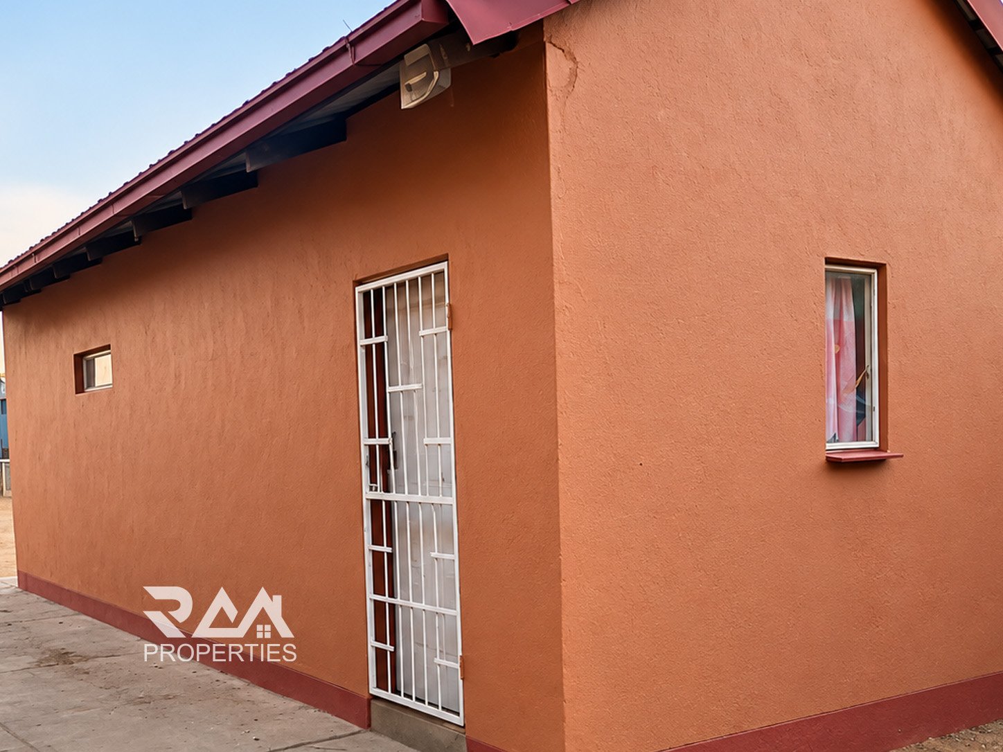 Spacious 4-Bedroom Family Home in Rehoboth
